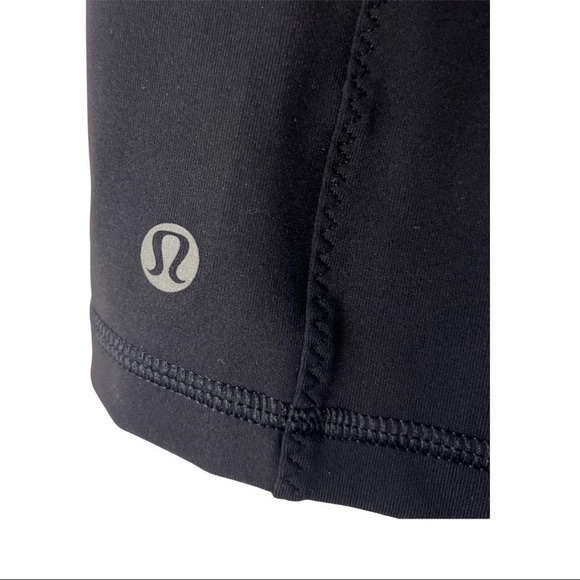 Lululemon Run - Fast Track Short (Black/Twin Stripe Spry Blue) - Picture 7 of 11